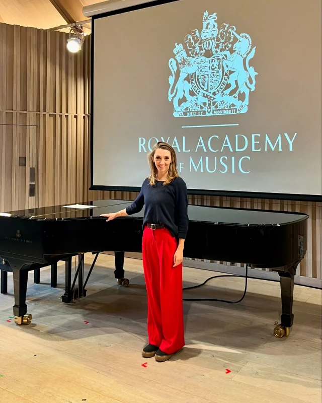 Grateful to have been invited to lead a seminar on ‘Music for Dance’ at the @royalacademyofmusic this morning. I spoke about my experience as a Choreographer, and also about commissioning composers in my capacity as an Artistic Director. A real privilege to get to share my insights and practice with such a talented group of young composers and musicians.

Thank you for having me! 🩰🎵✨