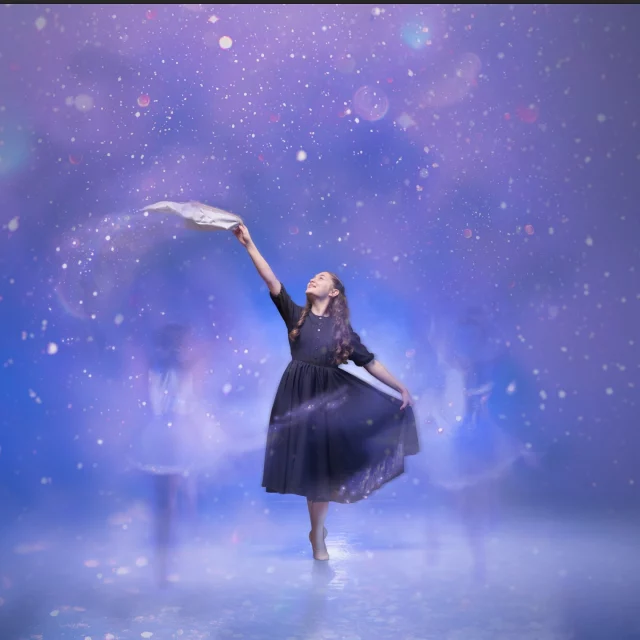 ✨ Tickets on Sale Now! ✨

Get ready to step into the roaring twenties with Ella’s Big Chance: A Jazz-Age Cinderella! ✨

Tickets are officially on sale on the Sadler’s Wells website – don’t miss this dazzling new production!

🎟 Book now ⬇️
@sadlers_wells
@peacocktheatre
👆🏻 Link in bio 👆🏻 

📷 Photography by ASH
@shirleyhughesandfriends 
@theagencybooks 

#EllasBigChance #JazzAgeCinderella #Photoshoot #SadlersWells #TheatreMagic #BookNow #theatre #shirleyhughes #book #author #narrative #cinders